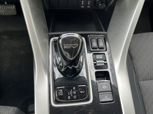 Mitsubishi Eclipse Cross 2.4 PHEV Intense Staat in Hardenberg ActivLease financial lease