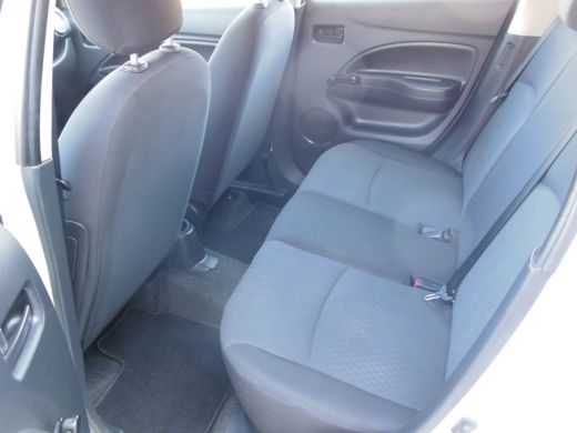 Mitsubishi Space Star 1.0 Cool+ staat in Hoogeveen ActivLease financial lease