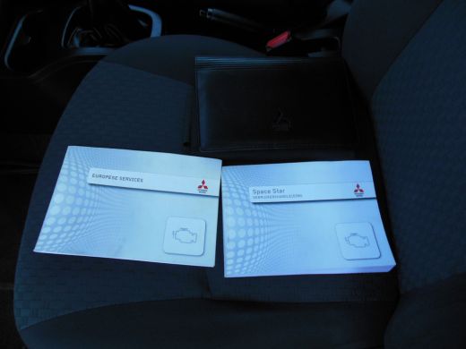 Mitsubishi Space Star 1.0 Cool+ staat in Hoogeveen ActivLease financial lease