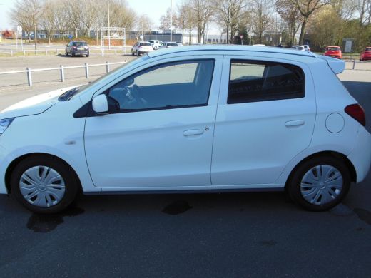 Mitsubishi Space Star 1.0 Cool+ staat in Hoogeveen ActivLease financial lease