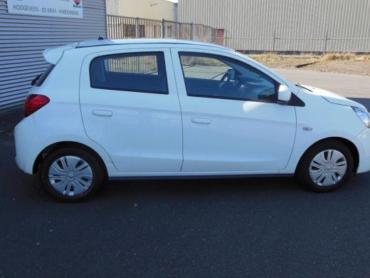 Mitsubishi Space Star 1.0 Cool+ staat in Hoogeveen ActivLease financial lease