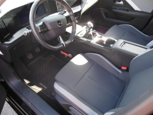 Opel Astra 1.2 Edition Staat in Hoogeveen ActivLease financial lease