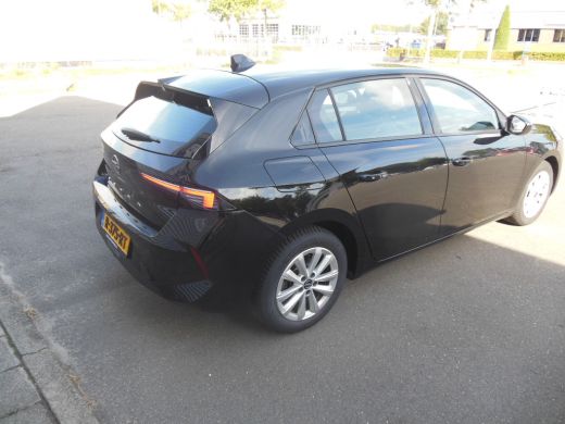 Opel Astra 1.2 Edition Staat in Hoogeveen ActivLease financial lease