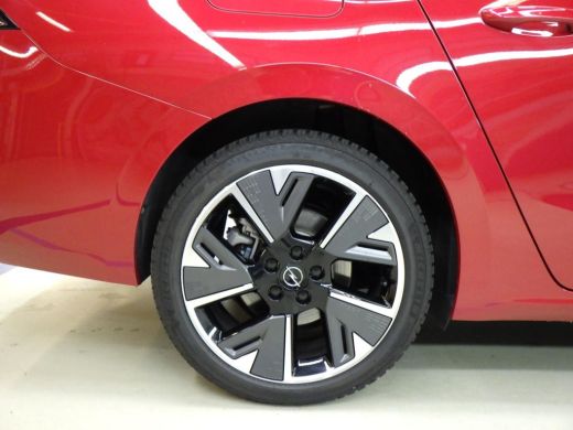 Opel Astra Electric 54 kWh Business Edition ActivLease financial lease