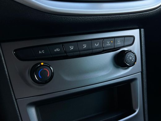 Opel Astra Sports Tourer 1.2 Edition NL-AUTO | FULL LED | CAMERA ActivLease financial lease