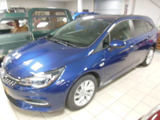 Opel Astra Sports Tourer 1.4 Business Edition AUTOMAAT Staat in De Krim ActivLease financial lease