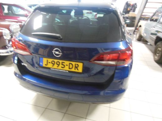 Opel Astra Sports Tourer 1.4 Business Edition AUTOMAAT Staat in De Krim ActivLease financial lease