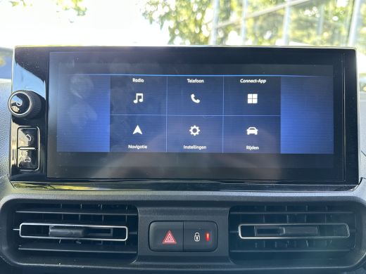 Opel Combo 1.5 BlueHDi 100PK L2 1000KG LAADGEWICHT | CAMERA| PARKEERSENSOREN| CRUISE CONTROL| AIRCO| DAB| BE... ActivLease financial lease