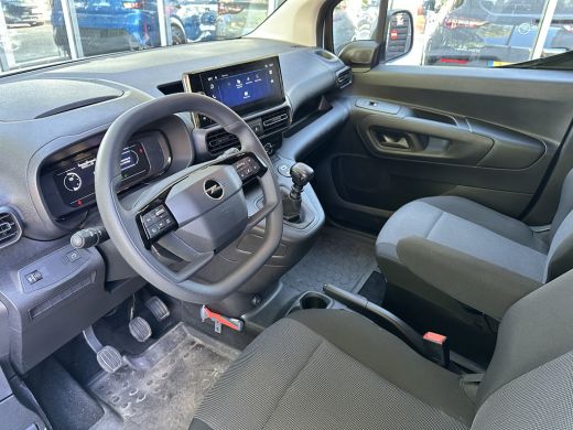 Opel Combo 1.5 BlueHDi 100PK L2 1000KG LAADGEWICHT | CAMERA| PARKEERSENSOREN| CRUISE CONTROL| AIRCO| DAB| BE... ActivLease financial lease