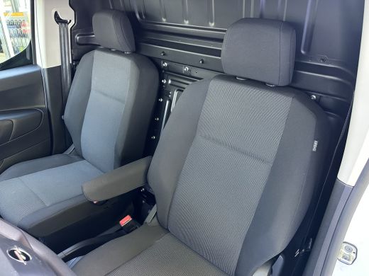 Opel Combo 1.5 BlueHDi 100PK L2 1000KG LAADGEWICHT | CAMERA| PARKEERSENSOREN| CRUISE CONTROL| AIRCO| DAB| BE... ActivLease financial lease