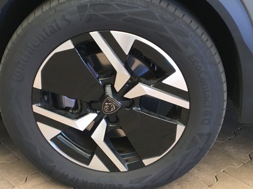 Peugeot 2008 1.2 Hybrid 136 GT Climate | Navigatie | Apple Carplay/Android Auto | Cruise | Apple Carplay/Andro... ActivLease financial lease