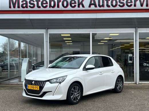 Peugeot 208 1.2 PureTech Active Pack Afneembare Trekhaak Staat in Hardenberg Peugeot 208 1.2 PureTech Active Pack Afneembare Trekhaak Staat in Hardenberg