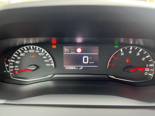Peugeot 208 1.2 PureTech Active Pack Afneembare Trekhaak Staat in Hardenberg ActivLease financial lease