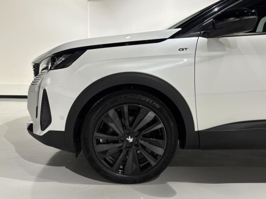 Peugeot 3008 1.2 130pk AUT GT|Black Line|Panodak|Carplay|Navi|Camera|ACC|Side assist|Lane Assist| ActivLease financial lease
