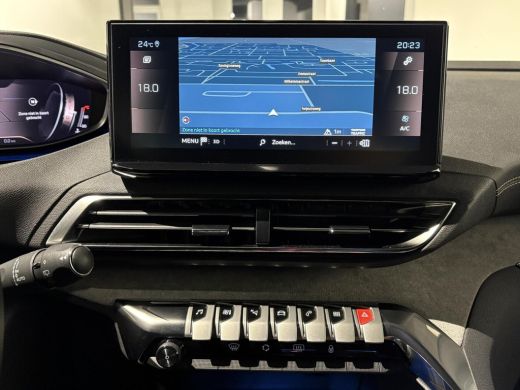 Peugeot 3008 1.2 130pk AUT GT|Black Line|Panodak|Carplay|Navi|Camera|ACC|Side assist|Lane Assist| ActivLease financial lease
