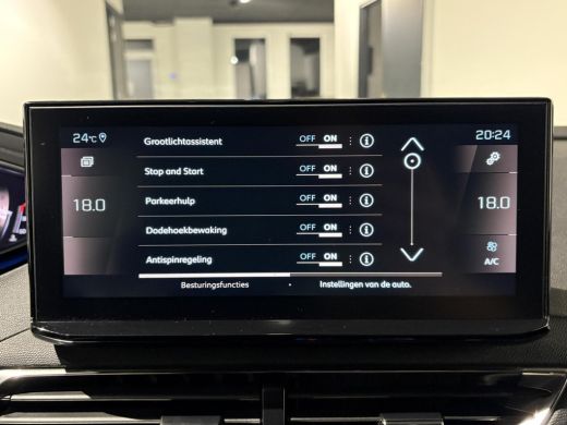 Peugeot 3008 1.2 130pk AUT GT|Black Line|Panodak|Carplay|Navi|Camera|ACC|Side assist|Lane Assist| ActivLease financial lease