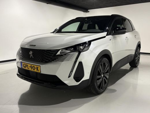 Peugeot 3008 1.2 130pk AUT GT|Black Line|Panodak|Carplay|Navi|Camera|ACC|Side assist|Lane Assist| ActivLease financial lease
