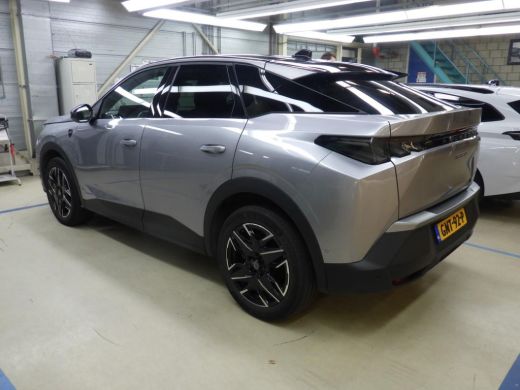 Peugeot 3008 1.2 Hybrid 136 GT 360 Camera | Achterbank in delen neerklapbaar | Achteruitrijcamera | Apple Carp... ActivLease financial lease