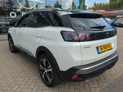 Peugeot 3008 1.2 PureTech GT | Automaat | Navigatie | Camera | Panorama/schuifdak | Nightvision | Focal | Leder | ActivLease financial lease