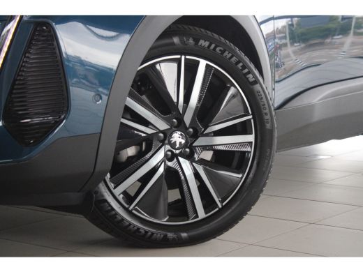 Peugeot 3008 1.6 HYbrid 225-PK GT BLACK PACK LUXE UITVOERING | PARKEERCAMERA | PREMIUM AUDIO | AGR COMFORT STO... ActivLease financial lease