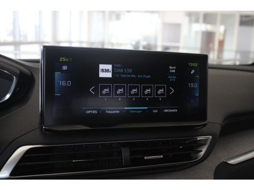 Peugeot 3008 1.6 HYbrid 225-PK GT BLACK PACK LUXE UITVOERING | PARKEERCAMERA | PREMIUM AUDIO | AGR COMFORT STO... ActivLease financial lease