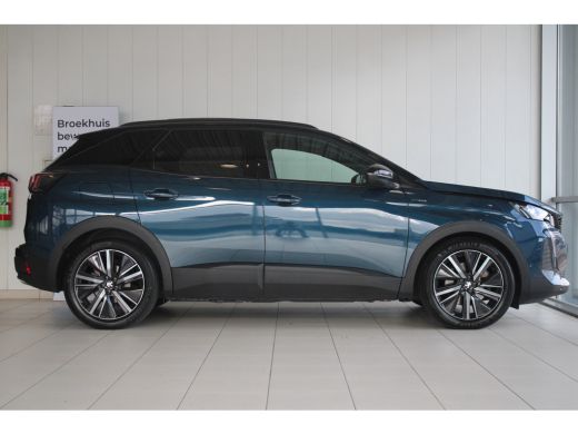 Peugeot 3008 1.6 HYbrid 225-PK GT BLACK PACK LUXE UITVOERING | PARKEERCAMERA | PREMIUM AUDIO | AGR COMFORT STO... ActivLease financial lease