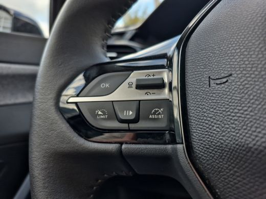 Peugeot 308 SW 1.6 Plug-in Hybrid 180 Allure Stoel+Stuurverwarming | LED | Keyless | Camera | ActivLease financial lease