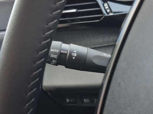Peugeot 308 SW 1.6 Plug-in Hybrid 180 Allure Stoel+Stuurverwarming | LED | Keyless | Camera | ActivLease financial lease