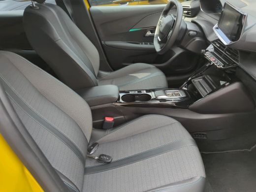 Peugeot e-208 EV Allure 50 kWh Climate | Cruise | Parkeersensoren | 3 Fase! | ActivLease financial lease