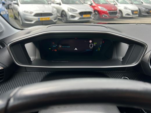 Peugeot e-208 EV Allure 50 kWh NL-AUTO | 1/2 LEDER | CAMERA | CARPLAY | ActivLease financial lease