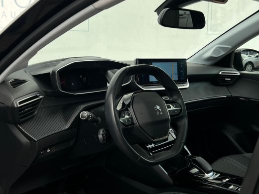 Peugeot e-208 EV Allure 50 kWh NL-AUTO | 1/2 LEDER | CAMERA | CARPLAY | ActivLease financial lease