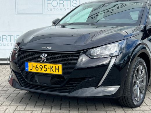 Peugeot e-208 EV Allure 50 kWh NL-AUTO | 1/2 LEDER | CAMERA | CARPLAY | ActivLease financial lease