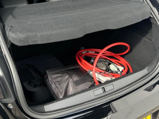 Peugeot e-208 EV Allure 50 kWh NL-AUTO | 1/2 LEDER | CAMERA | CARPLAY | ActivLease financial lease