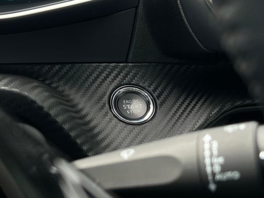 Peugeot e-208 EV Allure 50 kWh NL-AUTO | 1/2 LEDER | CAMERA | CARPLAY | ActivLease financial lease