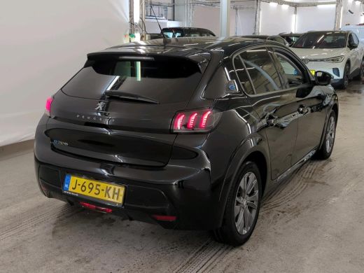 Peugeot e-208 EV Allure 50 kWh NL-AUTO | 1/2 LEDER ActivLease financial lease