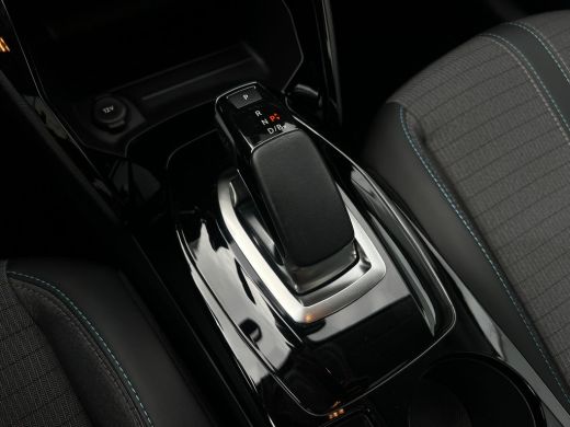 Peugeot e-208 EV Allure 50 kWh NL-AUTO | 1/2 LEDER | CAMERA | CARPLAY | ActivLease financial lease