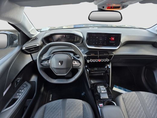 Peugeot e-208 EV Allure 51 kWh 3 fase laden | Camera | Warmtepomp | LED | Half leder | ActivLease financial lease