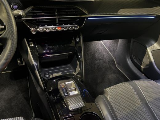 Peugeot e-208 EV GT Pack 50 kWh |3-Fase|Facelift|BTW|Camera|Adaptive Cruise|Carplay |Navigatie|Lane assist| ActivLease financial lease