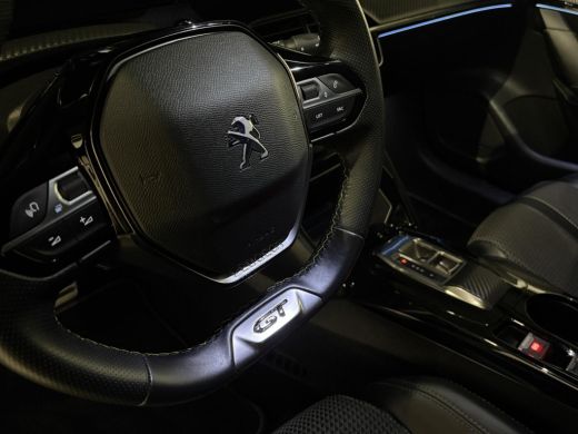 Peugeot e-208 EV GT Pack 50 kWh |3-Fase|Facelift|BTW|Camera|Adaptive Cruise|Carplay |Navigatie|Lane assist| ActivLease financial lease