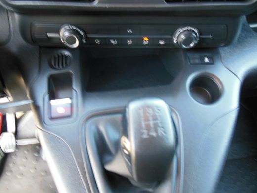 Peugeot Partner 1.6 BlueHDI Premium Prijs ex. b.t.w. Staat in Hoogeveen ActivLease financial lease