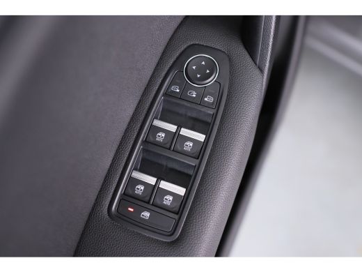 Renault Captur 1.0 TCe 100 Intens | Open dak | Navi | LED | Cruise Control | Keyless | Clima | Parkeersensoren |... ActivLease financial lease