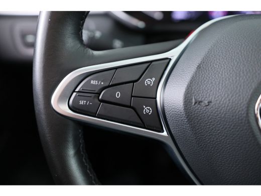 Renault Captur 1.0 TCe 100 Intens | Open dak | Navi | LED | Cruise Control | Keyless | Clima | Parkeersensoren |... ActivLease financial lease