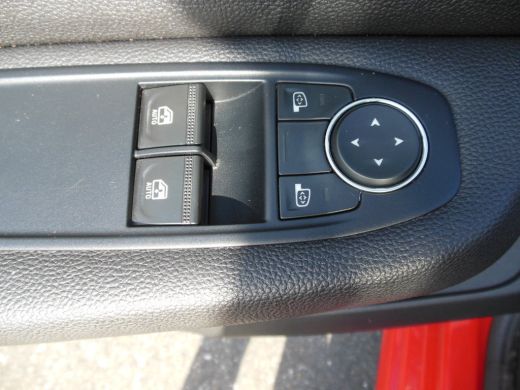 Renault Clio 1.0 TCe Zen Staat in DE KRIM ActivLease financial lease