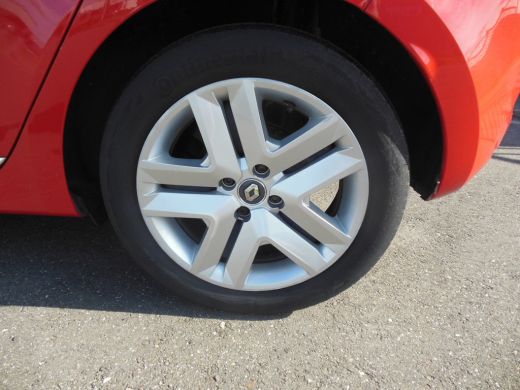 Renault Clio 1.0 TCe Zen Staat in DE KRIM ActivLease financial lease