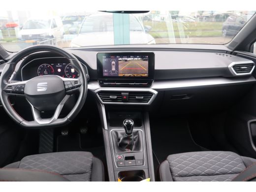 Seat Leon 150PK 1.5 TSI FR Business Intense | Achteruitrijcamera | Dodehoek detectie | Keyless start ActivLease financial lease