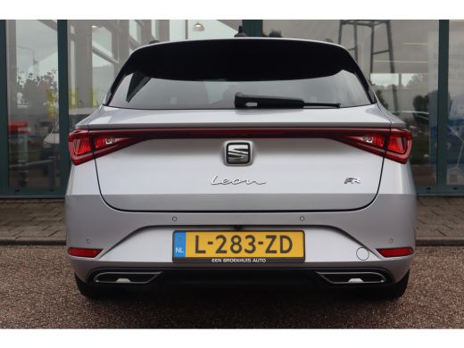 Seat Leon 150PK 1.5 TSI FR Business Intense | Achteruitrijcamera | Dodehoek detectie | Keyless start ActivLease financial lease
