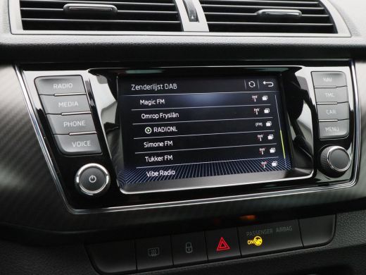 Skoda Fabia Combi 1.0 TSi Monte Carlo 95 Pk | Cruise Control | Parkeersensoren | LED | Airco | Navigatiesyste... ActivLease financial lease