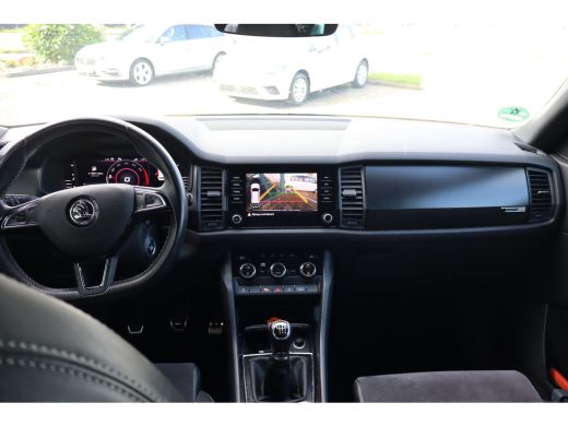 Skoda Kodiaq 149PK 1.5 TSI Sportline Business 7p. | 2 stoelen op derde rij | Apple Carplay/Android Auto|telefo... ActivLease financial lease