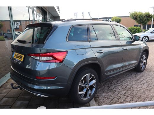 Skoda Kodiaq 149PK 1.5 TSI Sportline Business 7p. | 2 stoelen op derde rij | Apple Carplay/Android Auto|telefo... ActivLease financial lease