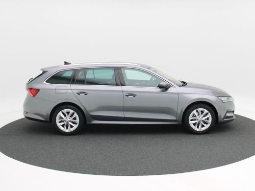 Skoda Octavia Combi 1.0 e-TSi 110 Pk Automaat Business Edition Plus | Trekhaak | Adaptive Cruise | Carplay | LE... ActivLease financial lease